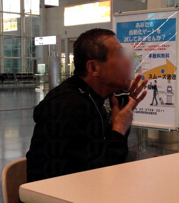 機場缺德遊客 濫用充電位做「私人事」