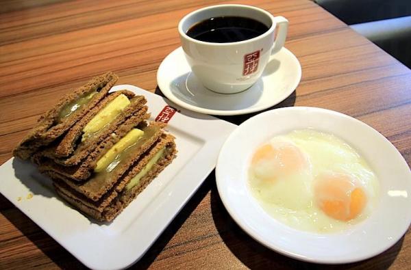 [試食報告] 亞坤香港店開業前直擊！