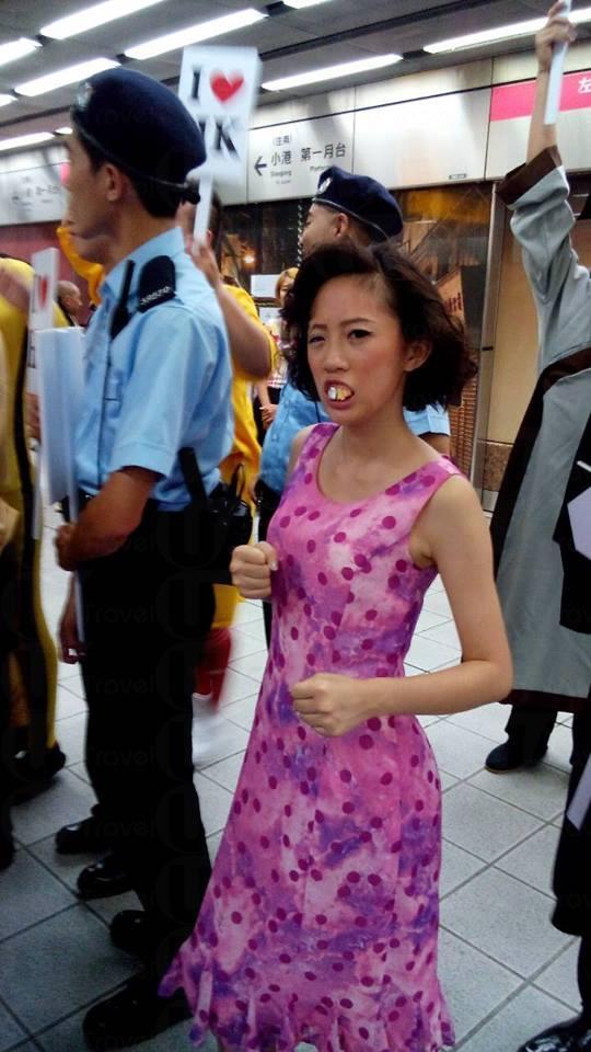 《食神》中的雞姐造型