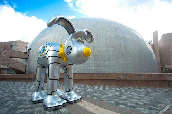 Gromit機械狗又到了太空館。