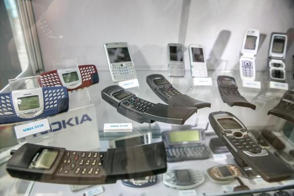 那些年我們都用過的... 旺角手提電話回顧展