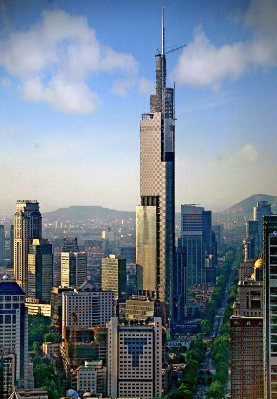 南京紫峰大廈 - 450米