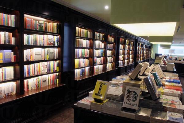 二樓英文書區