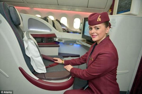 卡塔爾航空要空姐在入職首 5 年必須保持未婚。 卡塔爾航空要空姐在入職首 5 年必須保持未婚。