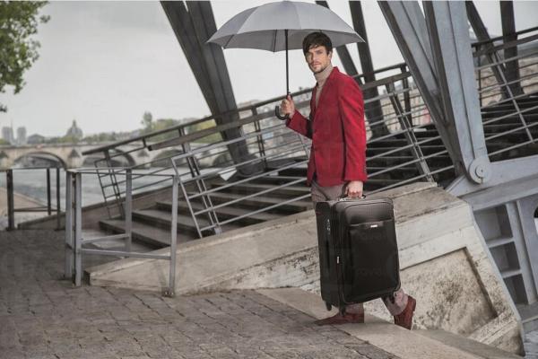 選購任何DELSEY Global Travel Range collection行李箱,即可賺取額外500里數。 Asia Miles期間限定 訂Apple產品賺雙倍里數攻略!