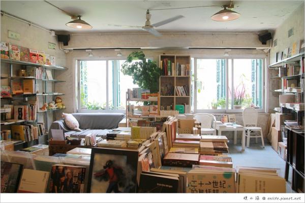 澳門自由行!議事亭前地: 瑪嘉烈蛋撻 、邊度有書、恆友魚蛋、檸檬車露、Stickhouse