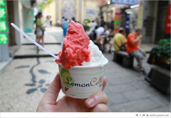 澳門自由行!議事亭前地: 瑪嘉烈蛋撻 、邊度有書、恆友魚蛋、檸檬車露、Stickhouse