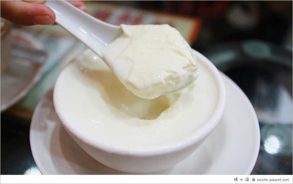 澳門自由行!議事亭前地: 瑪嘉烈蛋撻 、邊度有書、恆友魚蛋、檸檬車露、Stickhouse