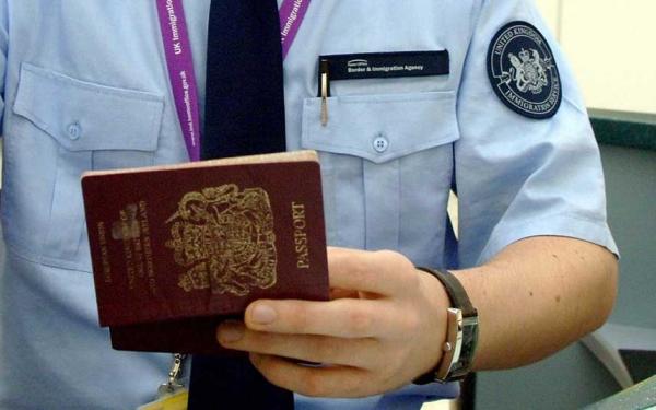 持BNO入境英國/歐盟 排歐盟還是非歐盟護照隊？看這裏解答