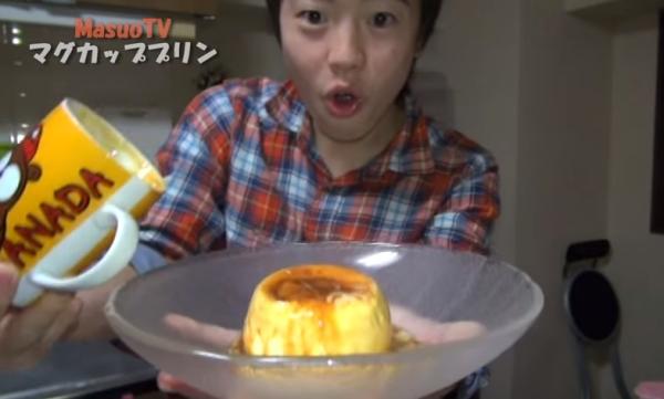 4分鐘就食得！ 日男用3種材料自製焦糖布丁