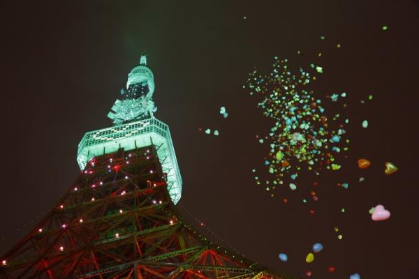 聖誕限定！ 東京鐵塔、晴空塔聖誕樹色點燈