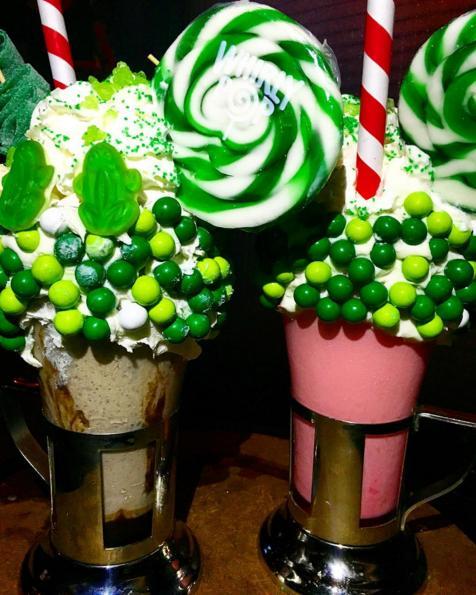 勁過巴黎鐵塔反轉再反轉！紐約超邪惡 一柱擎天再滿瀉奶昔