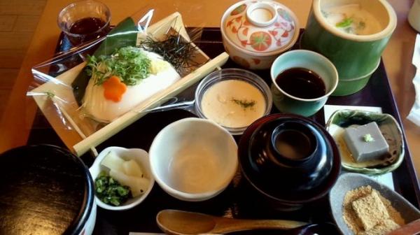 當地女生帶你搵食！ 京都嵐山必食午餐 5 選