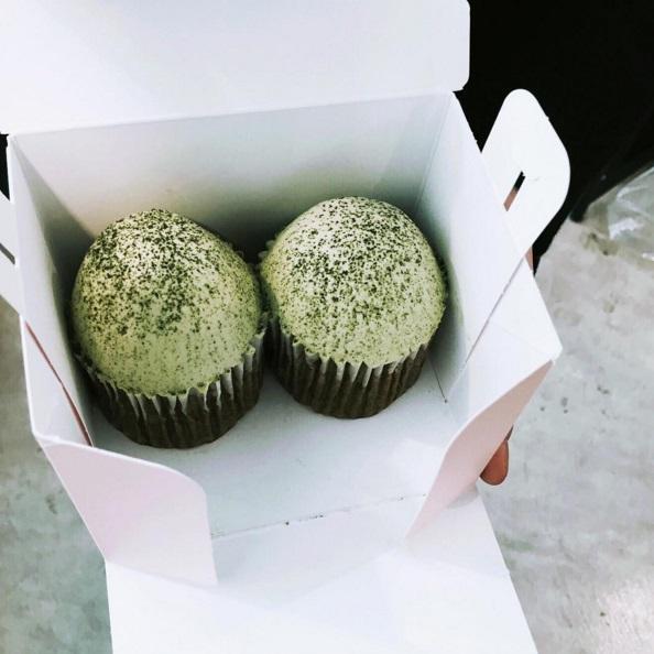 必吃creamy綠茶流心cupcake！ 首爾復古小清新「紀念日」咖啡店