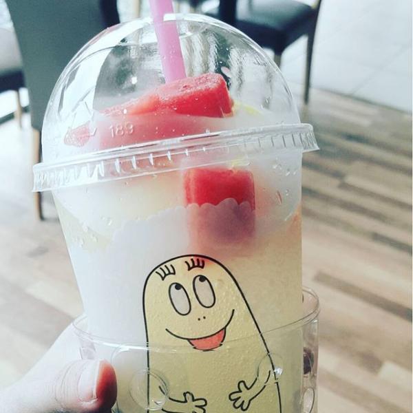 可愛到要尖叫!韓國Dunkin' Donuts新品 棉花糖精靈Barbapapa冬甩、小夜燈