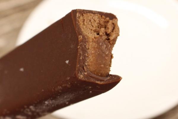 HK一條！ 日本7mm超厚比利時朱古力皮雪糕批