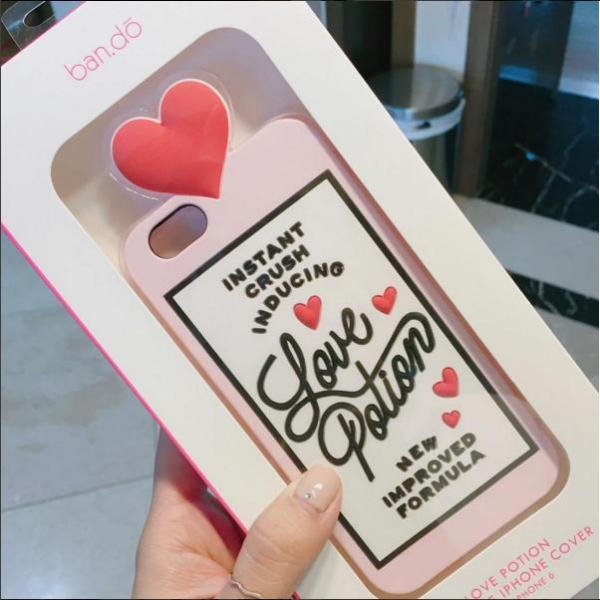 韓妹都有收藏！ 美系少女品牌「Love Potion」iPhone殼、時尚服飾