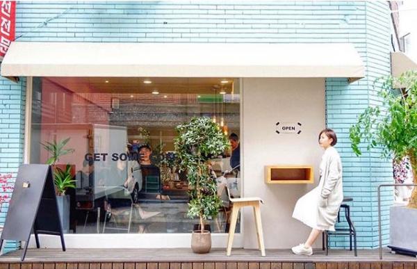 韓國5大歐美質感咖啡店 必吃雲石紋士多啤梨蛋糕、Pizza漢堡包糖霜蛋糕