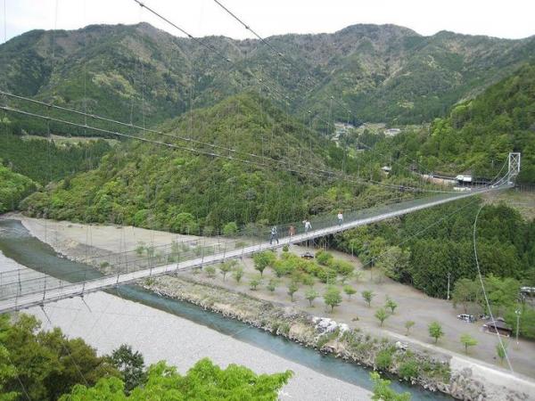 你敢坐嗎？ 乘坐從高處俯瞰小村莊的奈良人力纜車