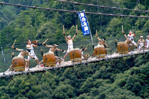你敢坐嗎？ 乘坐從高處俯瞰小村莊的奈良人力纜車