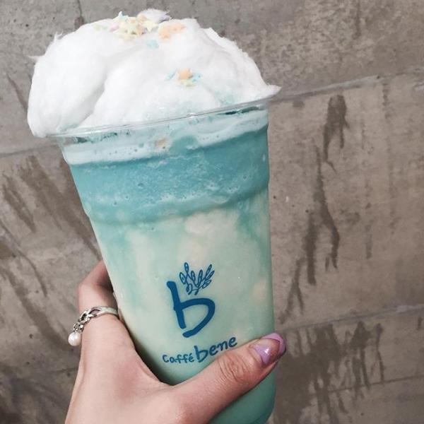 藍色控注意！ 全亞洲8款熱賣「藍色海洋夏日特飲」