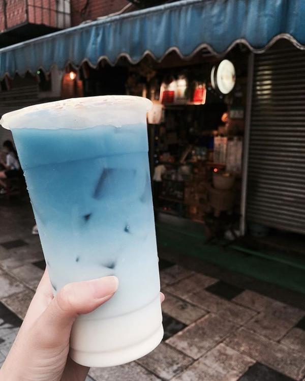 藍色控注意！ 全亞洲8款熱賣「藍色海洋夏日特飲」