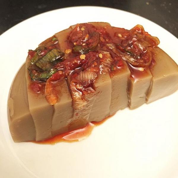 恐怖程度超越活章魚！ 票選外國旅客最怕吃到的韓國傳統食物