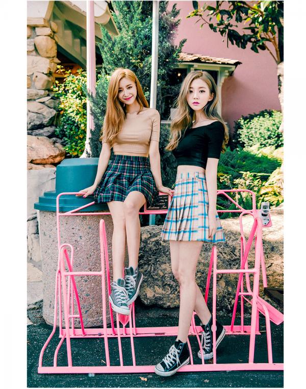 只有閨蜜才知道的默契！ 11款「姐妹裝」時尚穿搭小提案