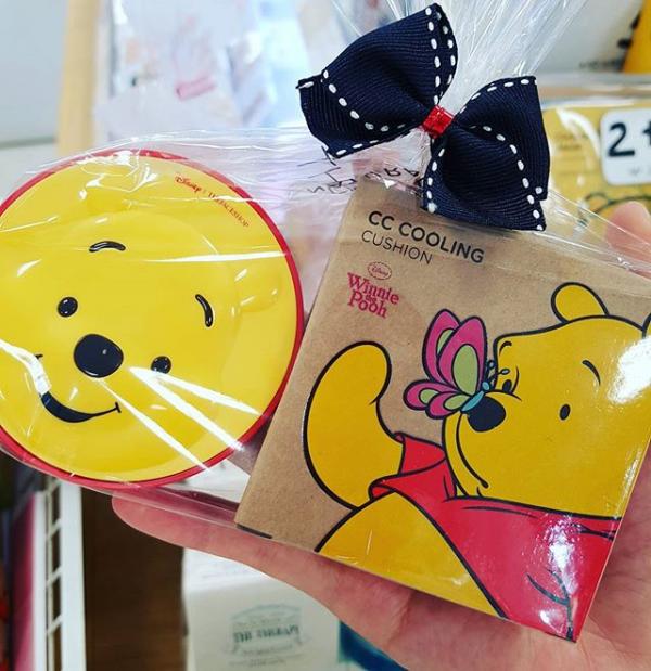 The Face Shop x 迪士尼美妝新品登場! 米奇、維尼熊、大眼仔萌爆立體氣墊粉餅