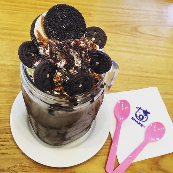 史上最邪惡甜品！ 韓國2款巨型魔鬼奶昔、shake shake刨冰