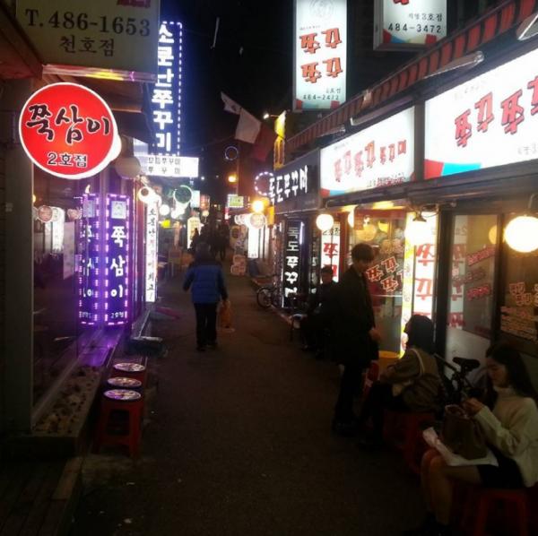 首爾宵夜新Check Point 無辣不歡的你絕不能錯過「辣炒章魚街」