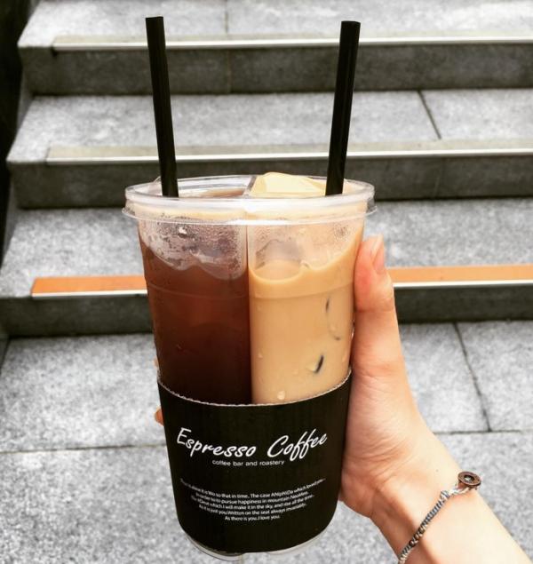 選擇困難症救星! 韓國咖啡店新推兩味「Amel Latte」