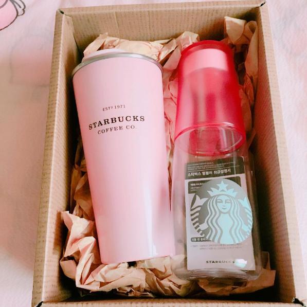 延續夢幻少女情懷！ 韓國Starbucks新推2系列粉色杯