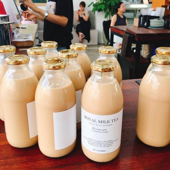 台灣奶茶文化已經傳到這裡？ 韓國質感玻璃樽裝「皇家奶茶」