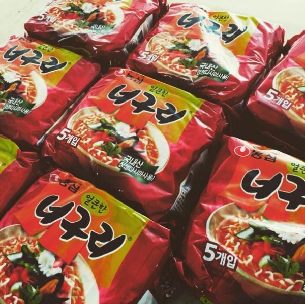 仲買「辛拉麵」已經Out喇！ 韓國人家中必備的7款公仔麵