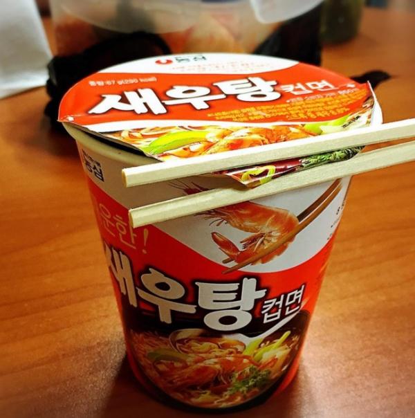 仲買「辛拉麵」已經Out喇！ 韓國人家中必備的7款公仔麵