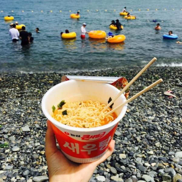 仲買「辛拉麵」已經Out喇！ 韓國人家中必備的7款公仔麵