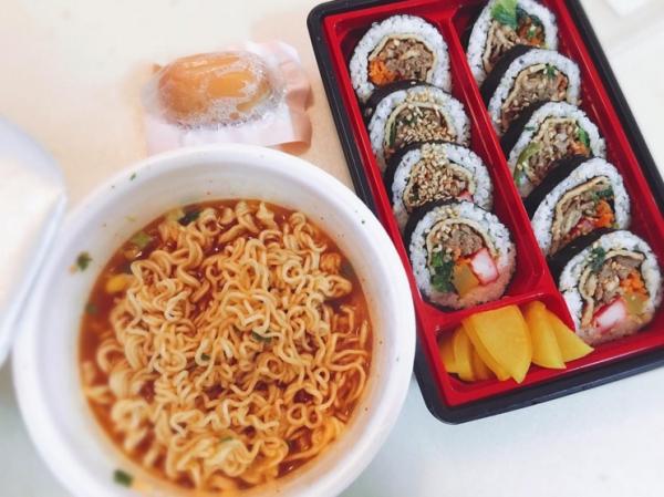 仲買「辛拉麵」已經Out喇！ 韓國人家中必備的7款公仔麵