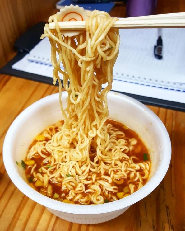 仲買「辛拉麵」已經Out喇！ 韓國人家中必備的7款公仔麵