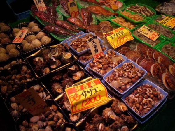 黑門市場以外最佳選擇！ 大阪甚少人知道的平價好逛魚市場