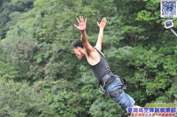 去旅行挑戰自己！ 台灣超刺激垂直下降、三索吊橋、高空彈跳