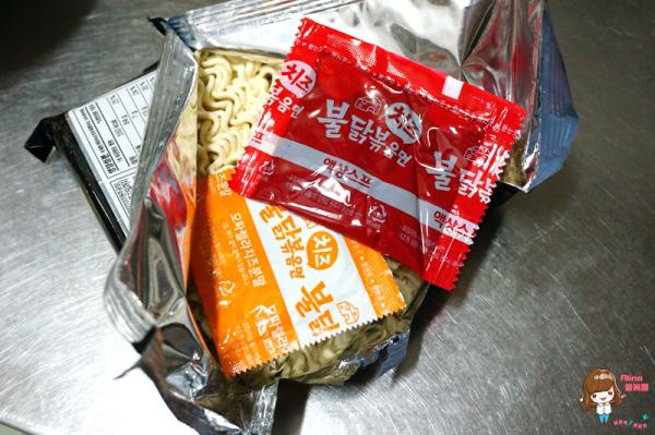【韓國必買】2016冰品飲料泡麵篇 養樂多冰沙 小熊瓶 火雞辣拌麵 星巴克巧克力牛奶布丁