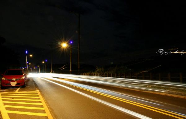 當地人不私藏推介 台灣絕美夜景「藍色公路」