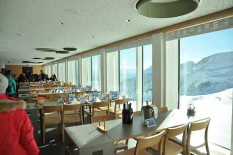 歐洲屋脊少女峰Jungfraujoch 少女峰山頂餐廳