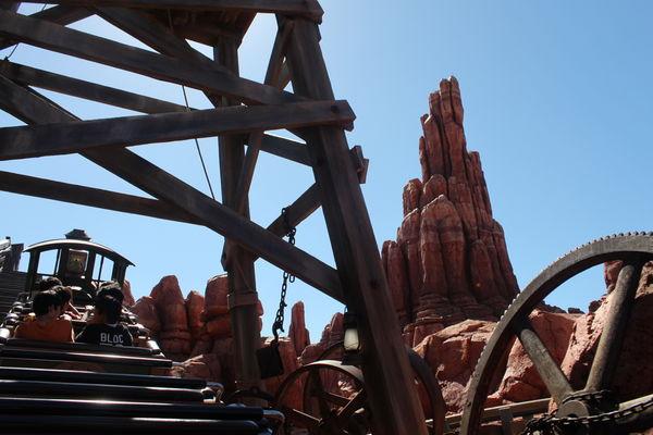 20150714----盛夏香草之漫步 @東京(二十七)東京迪士尼樂園遊樂設施攻略