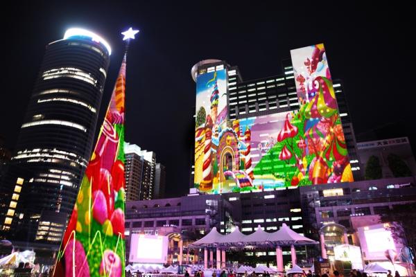 聖誕去台灣朝聖！ 全球唯一3D光雕聖誕樹