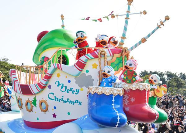 【樂園過聖誕】東京迪士尼 2016 聖誕限定！ 必買三眼仔、薯蛋頭！