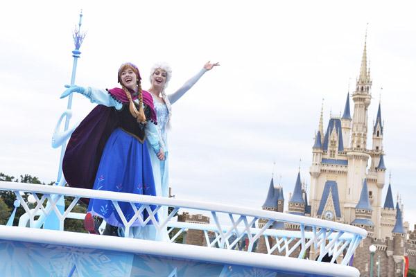 【樂園過聖誕】東京迪士尼 2016 聖誕限定！ 必買三眼仔、薯蛋頭！