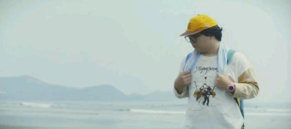 肥仔變身沙灘小子 推廣宮崎縣旅遊