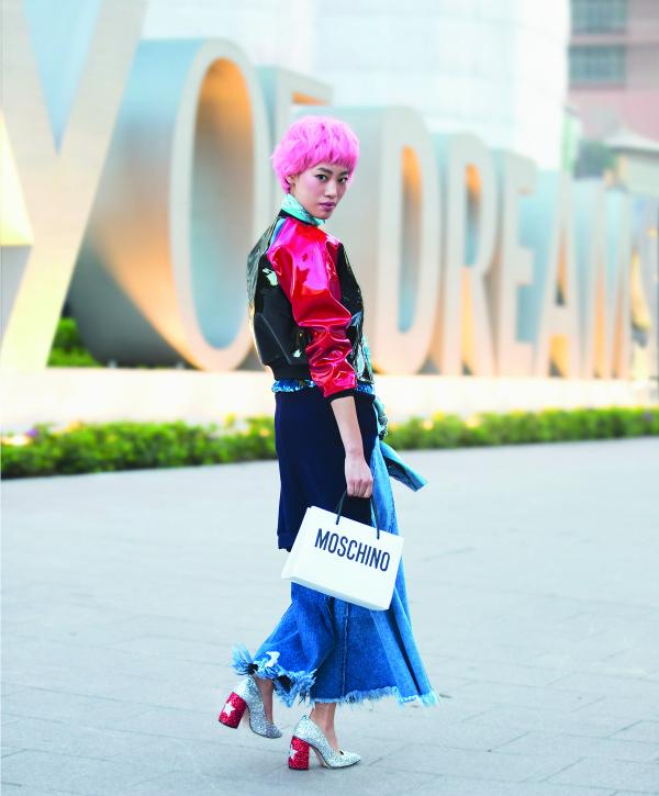 「新濠大道」設有華南地區最大規模的美妝專區，網羅近70個美容及香水品牌。
